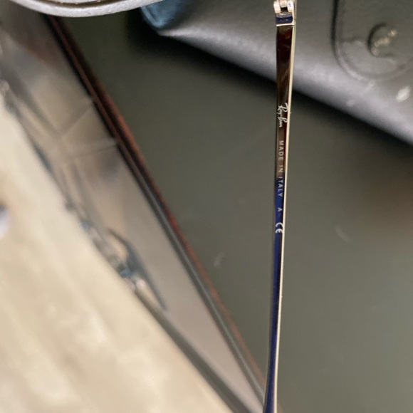 Raybans - Picture 4 of 4